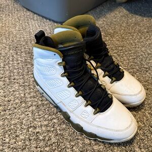 Air Jordan Soldier 9